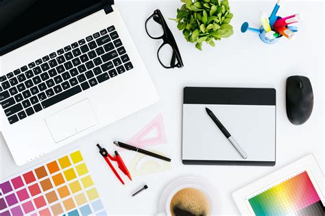 Keep Your Graphic Design Business on Track with These 7 Key .